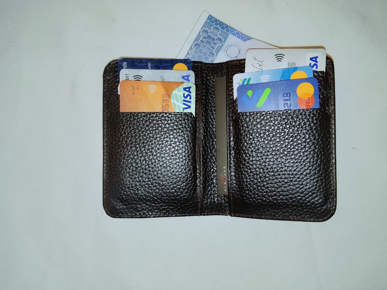 Premium Unisex Cow Leather Wallet – Brown | Slim Minimalist Bifold Card & Cash Holder